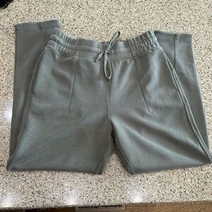 Lululemon 🍋 Joggers Softstreme